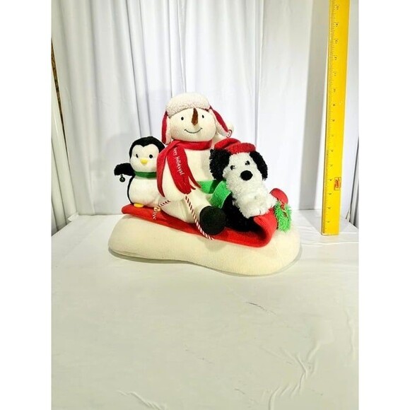 Vintage Hallmark Christmas Animated Musical Sleigh Ride - Picture 2 of 3